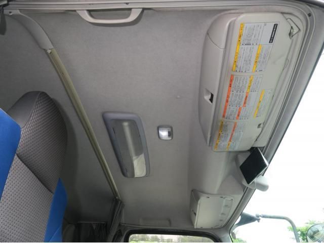 Isuzu GIGA 2018-10 7606893-26