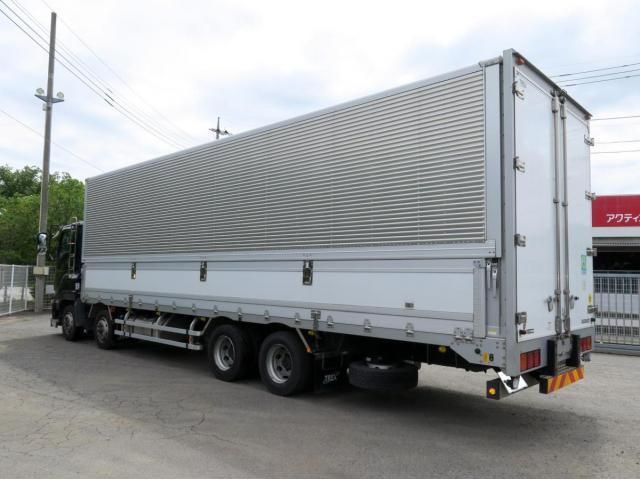Isuzu GIGA 2018-10 7606893-2