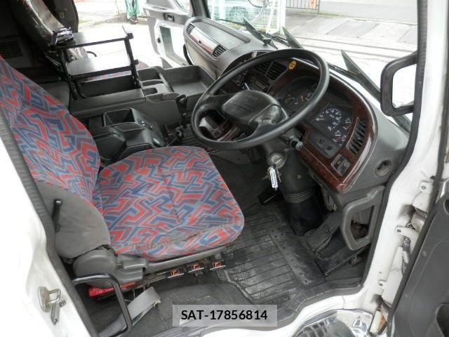 Isuzu GIGA 2006-06 7616764-27