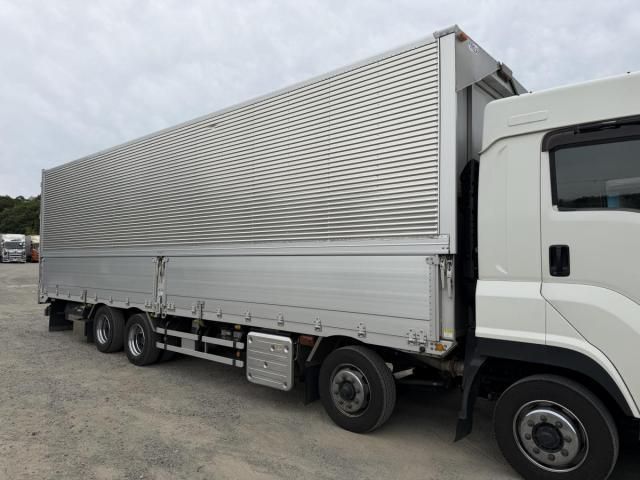 Isuzu GIGA 2020-09 7710328-13