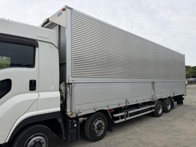 Isuzu GIGA 2020-09 7710328-16