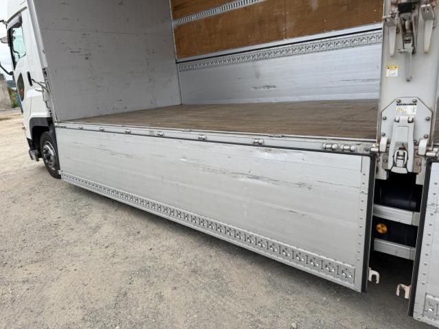 Isuzu GIGA 2020-09 7710328-26