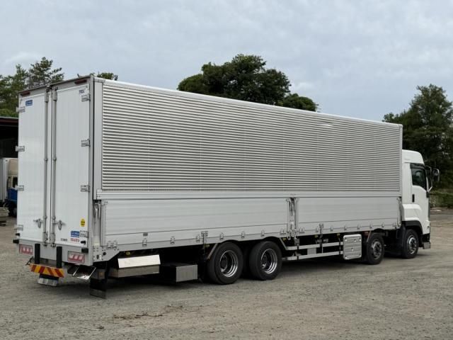 Isuzu GIGA 2020-09 7710328-5