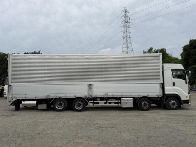 Isuzu GIGA 2020-09 7710328-6