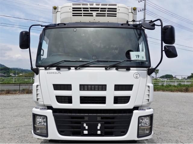 Isuzu GIGA 2014-07 7710332-2