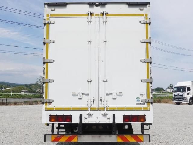Isuzu GIGA 2014-07 7710332-5