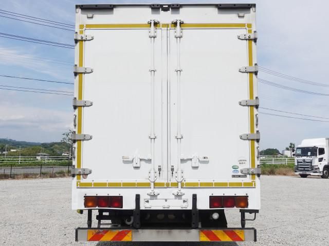 Isuzu GIGA 2014-07 7710333-5