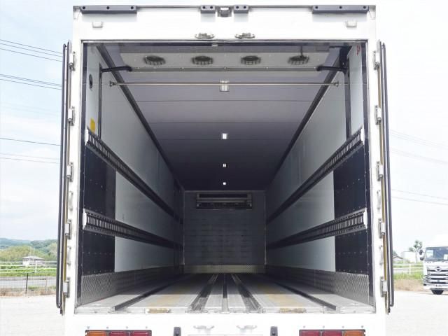 Isuzu GIGA 2014-07 7710333-8