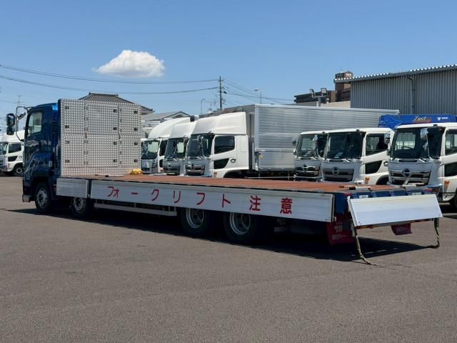 Isuzu GIGA 2017-06 7710325-12