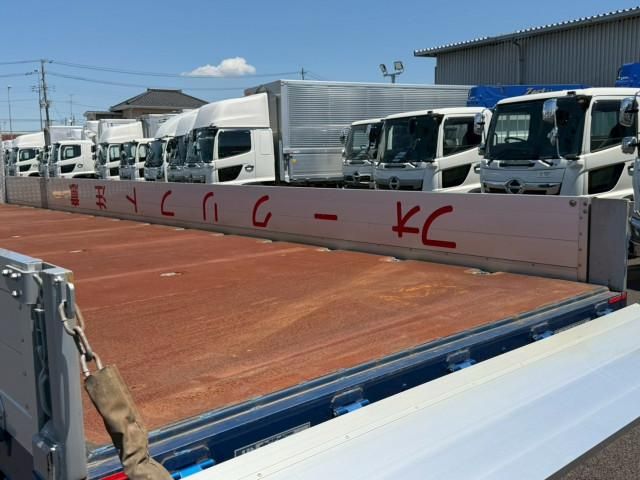Isuzu GIGA 2017-06 7710325-14