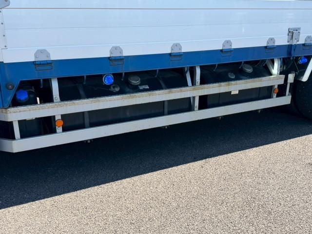 Isuzu GIGA 2017-06 7710325-18