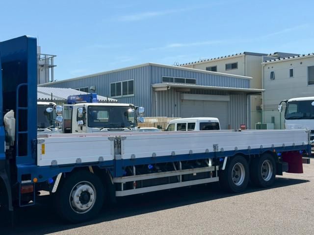 Isuzu GIGA 2017-06 7710325-6
