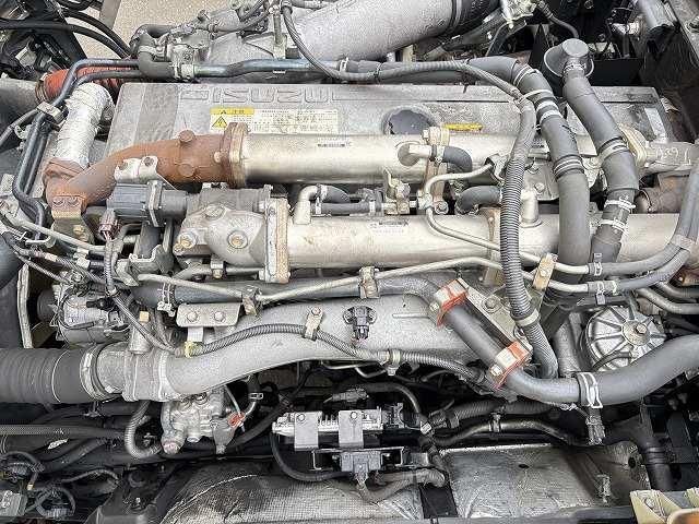 Isuzu GIGA 2018-03 7710329-19
