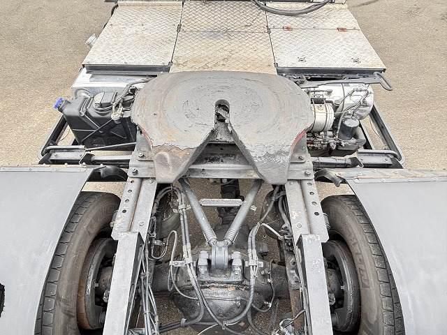 Isuzu GIGA 2018-03 7710329-6