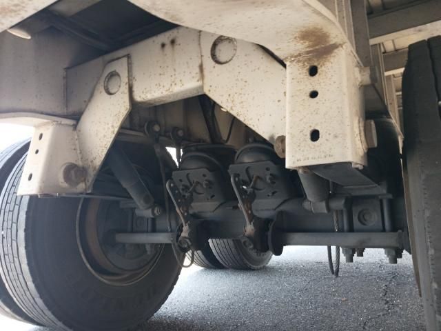 Isuzu GIGA 2021-11 7710327-9
