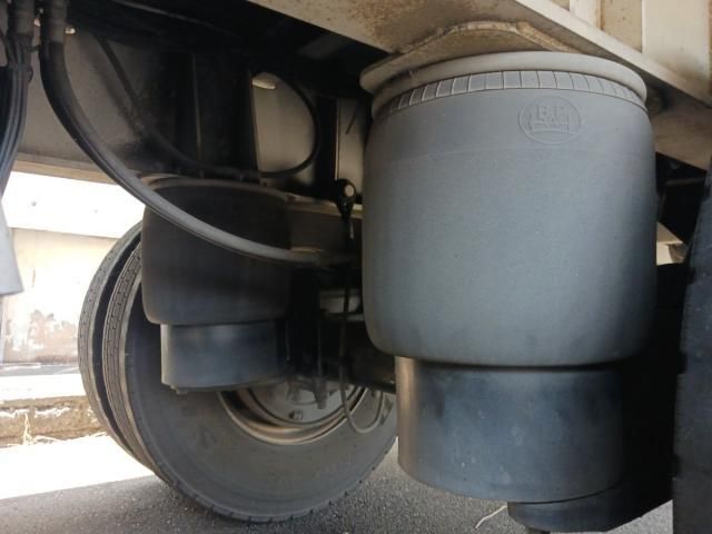 Isuzu GIGA 2021-11 7710327-17