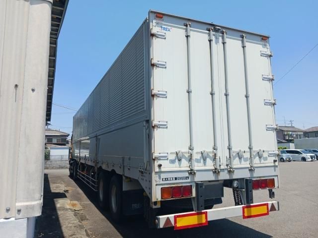 Isuzu GIGA 2021-11 7710327-1