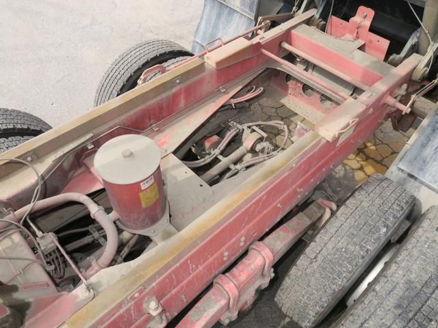 Isuzu GIGA 2013-05 7710331-11