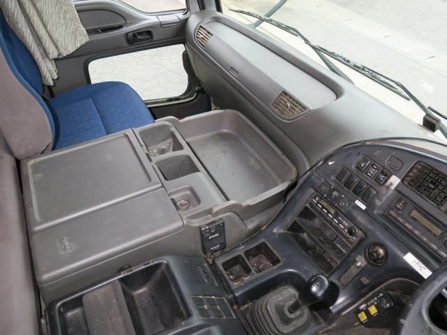 Isuzu GIGA 2013-05 7710331-27