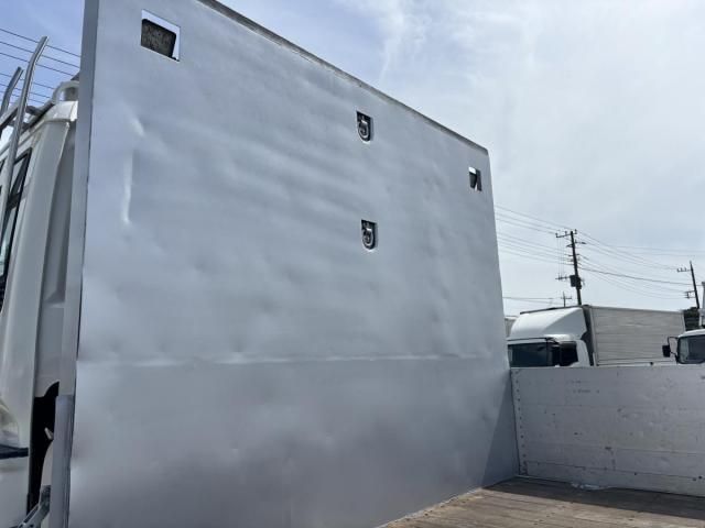 Isuzu GIGA 2016-01 7710330-11