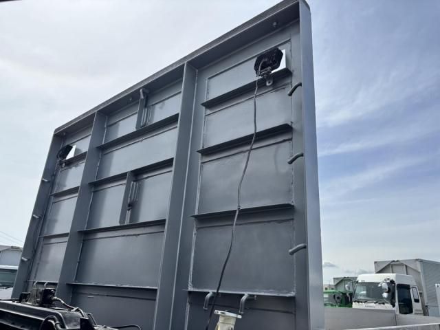 Isuzu GIGA 2016-01 7710330-18