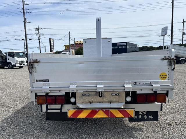 Isuzu GIGA 2016-01 7710330-5