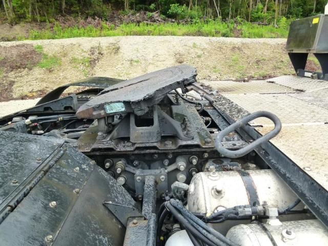 Isuzu GIGA 2021-11 7737875-14
