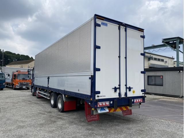 Isuzu GIGA 2016-03 7737876-1