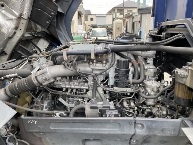 Isuzu GIGA 2016-03 7737876-28
