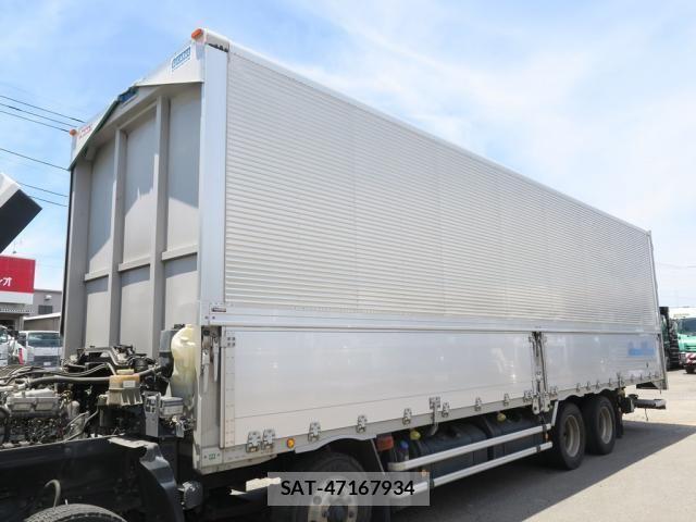 Isuzu GIGA 2021-01 7785210-16