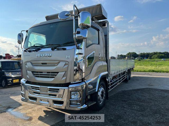 Isuzu GIGA 2016-03 7785208-0