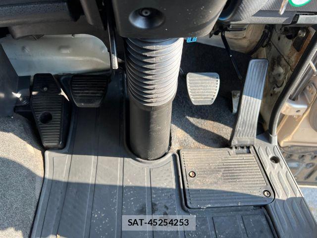 Isuzu GIGA 2016-03 7785208-10