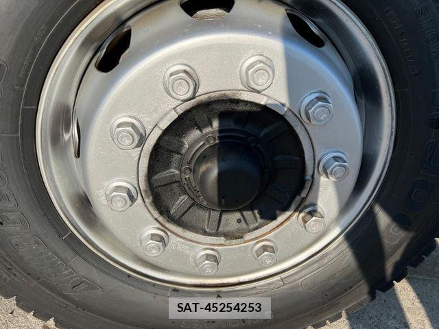 Isuzu GIGA 2016-03 7785208-14