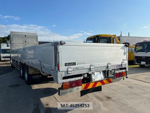 Isuzu GIGA 2016-03 7785208-3