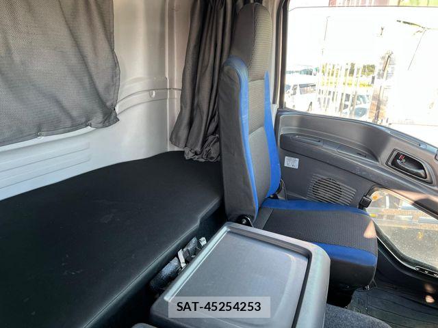 Isuzu GIGA 2016-03 7785208-8