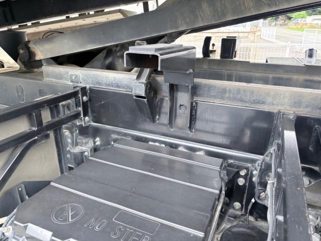 Isuzu GIGA 2020-10 7864717-9