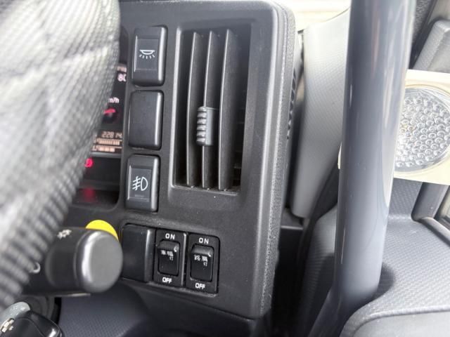 Isuzu GIGA 2020-10 7864717-26