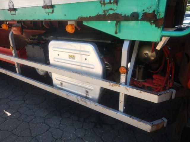 Isuzu GIGA 2014-05 7864720-22