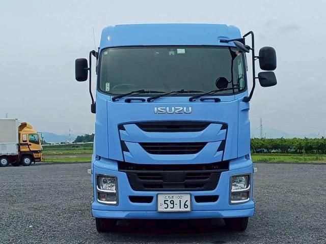 Isuzu GIGA 2017-02 7864721-2
