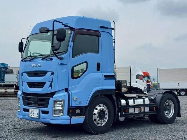 Isuzu GIGA 2017-02 7864721-3