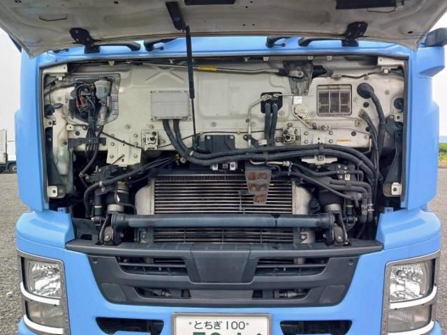 Isuzu GIGA 2017-02 7864721-6