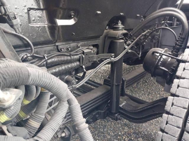 Isuzu GIGA 2017-02 7864721-7