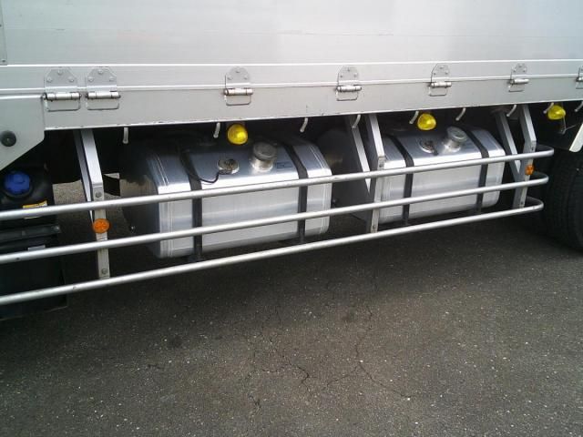 Isuzu GIGA 2022-02 7864716-20