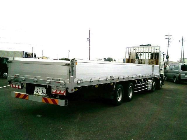 Isuzu GIGA 2022-02 7864716-3