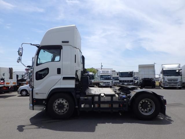 Isuzu GIGA 2021-10 7864719-6