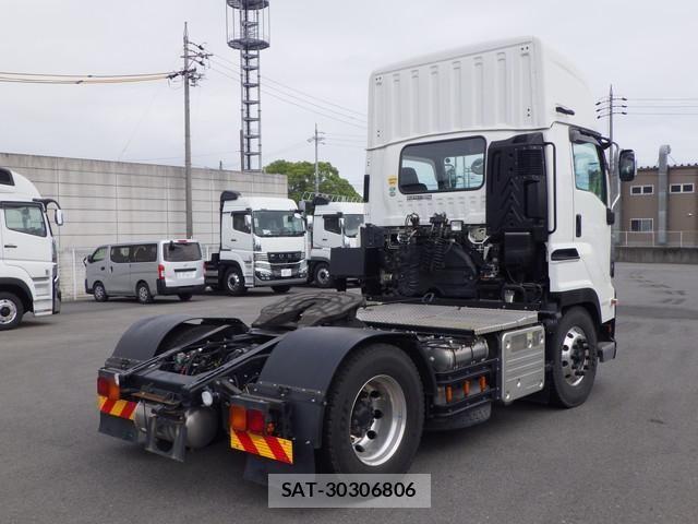 Isuzu GIGA 2021-12 7902660-3