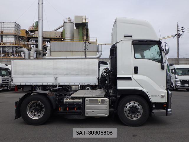 Isuzu GIGA 2021-12 7902660-7