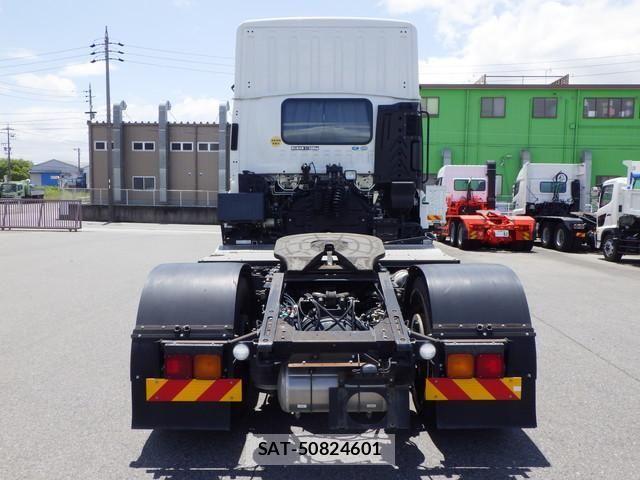 Isuzu GIGA 2021-11 7902658-5
