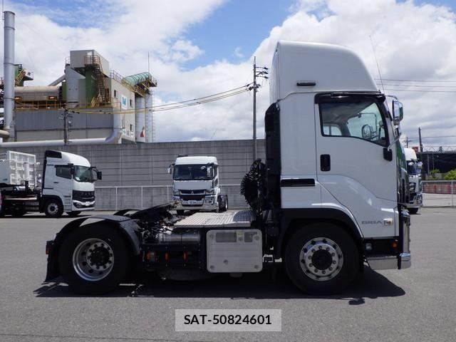Isuzu GIGA 2021-11 7902658-7