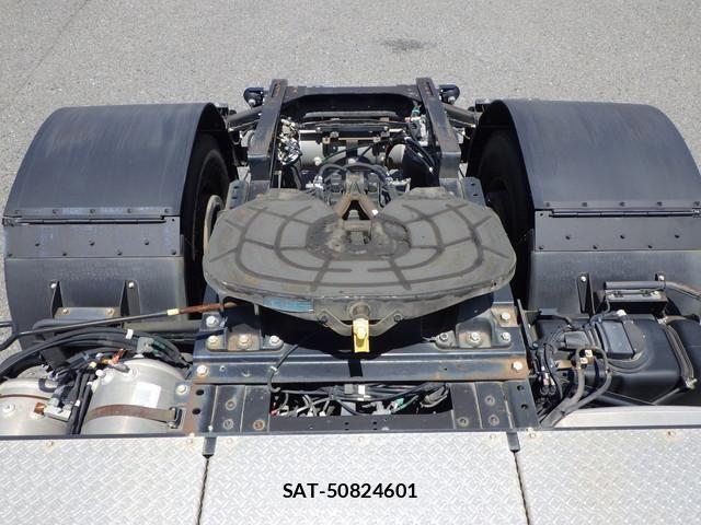 Isuzu GIGA 2021-11 7902658-8